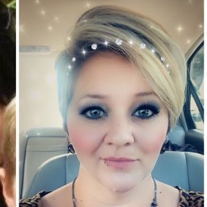 Meet your Posher, Kelli